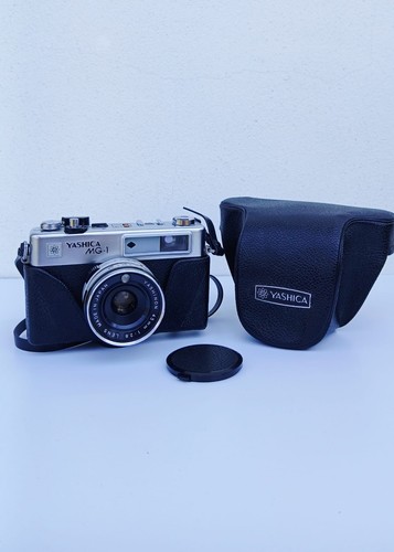 Macchina fotografica yashica - fotografica,