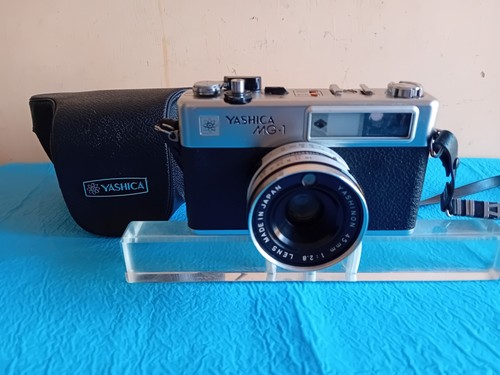 Macchina fotografica yashica - fotografica,